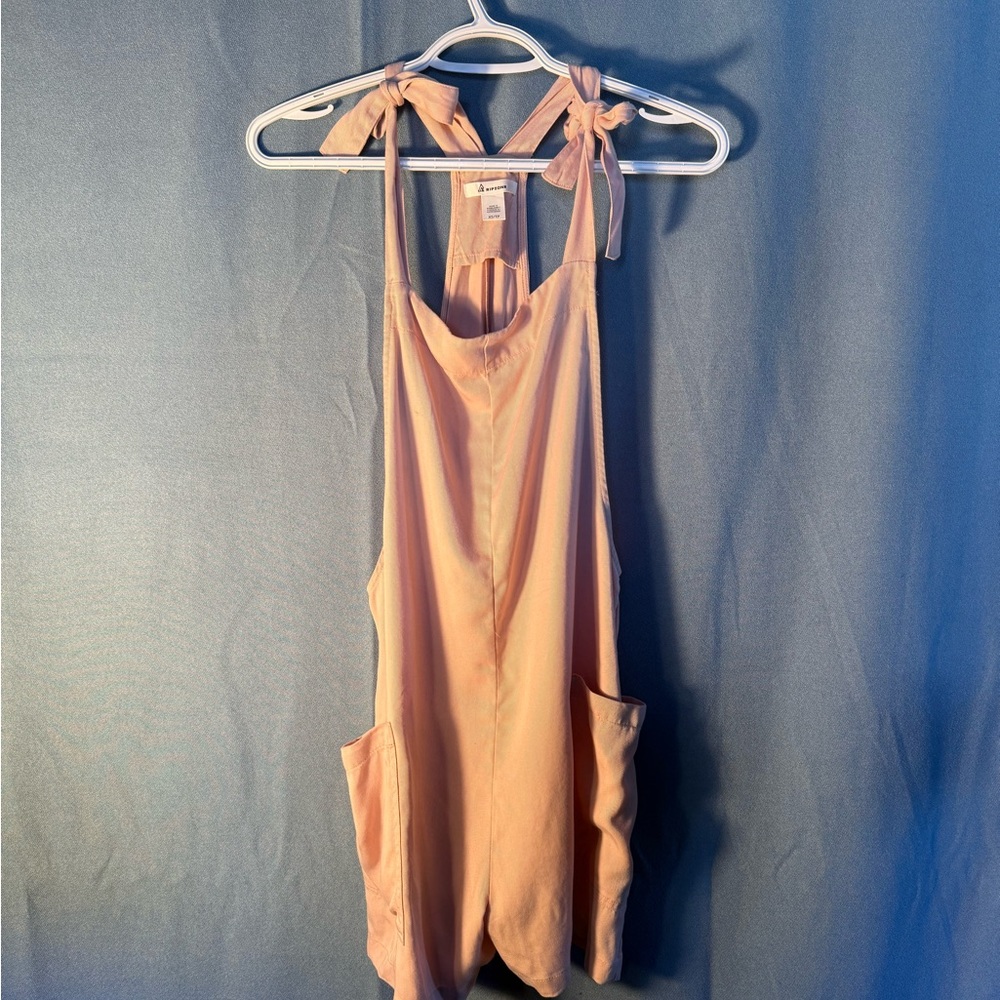 Women's Peach Shorts